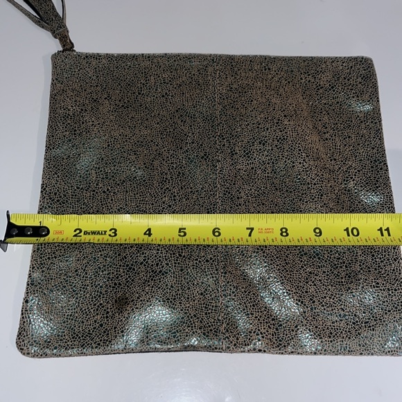 Ladies leather clutch - Picture 4 of 4